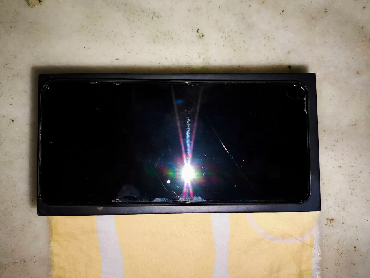 Poco X3 Pro para Retirada de Peças - Não Liga - Preço negociável