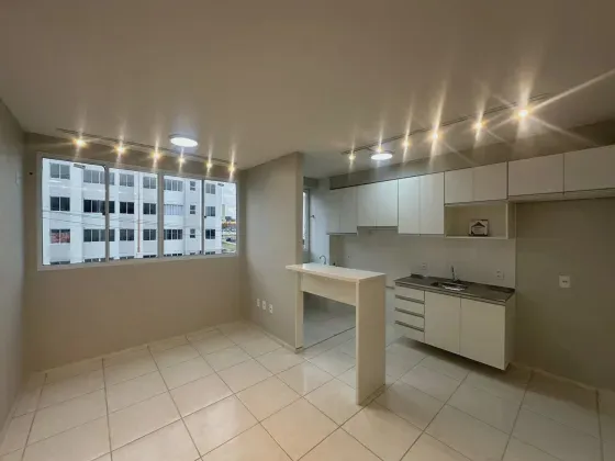 Alugo apartamento reformado no cond parque ville violeta/ 3º andar/lago azul