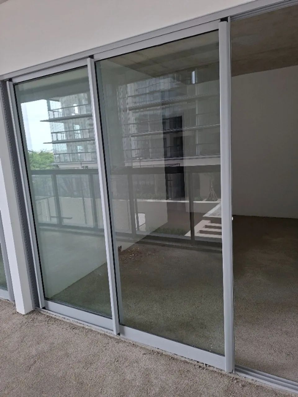 Porta se esquadria de alumínio 2,20x2,84 - Foto 4