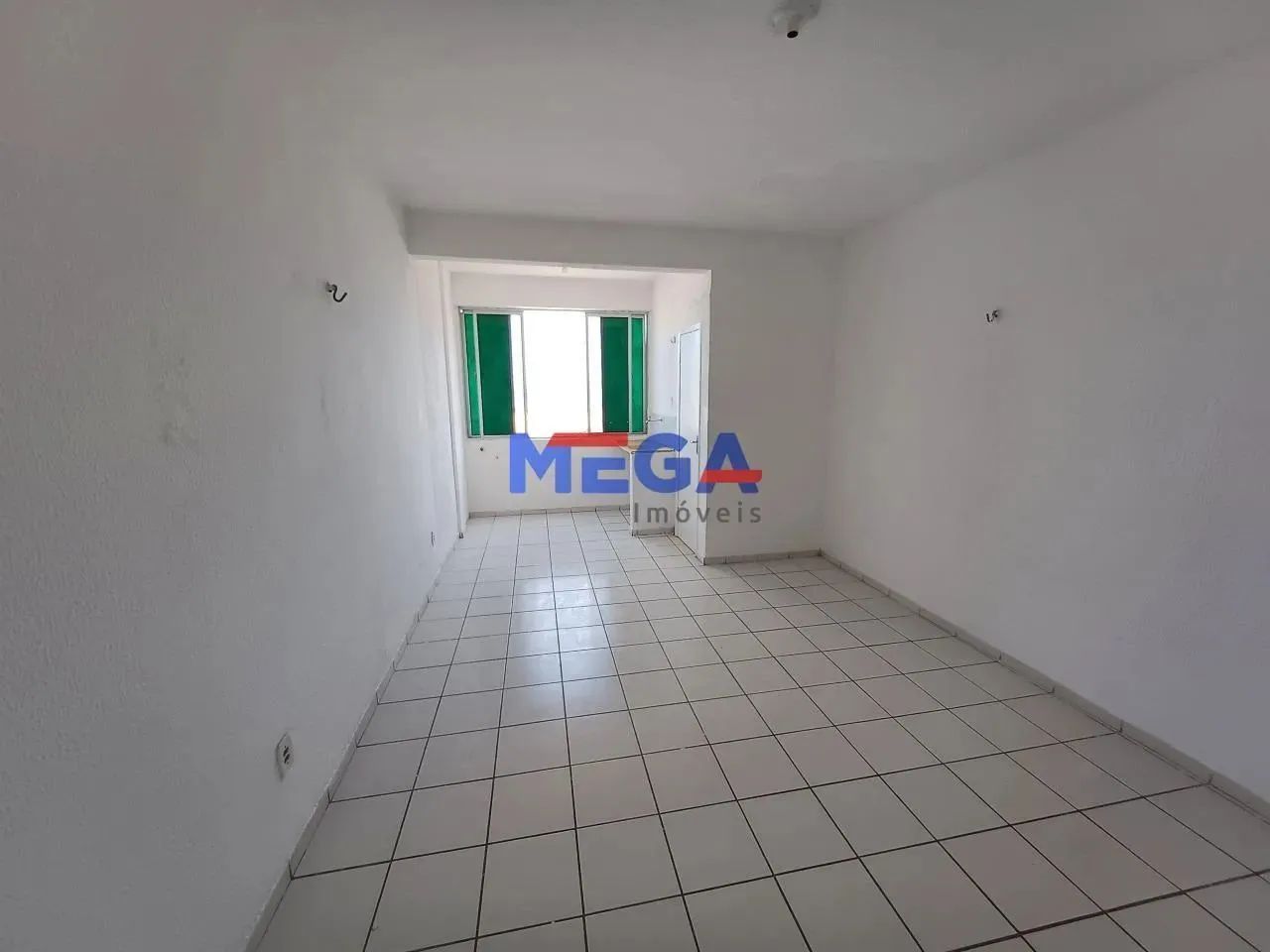 Kitnet no bairro Centro em Fortaleza, CE - Foto 2