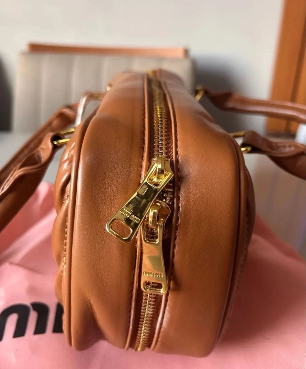 Bolsa Miu Miu Matelassê Original - Luxo e Estilo - Foto 3