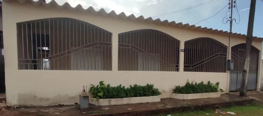 Alugo próx IFAC XAVIER MAIA (2QUARTOS+1SUITE)