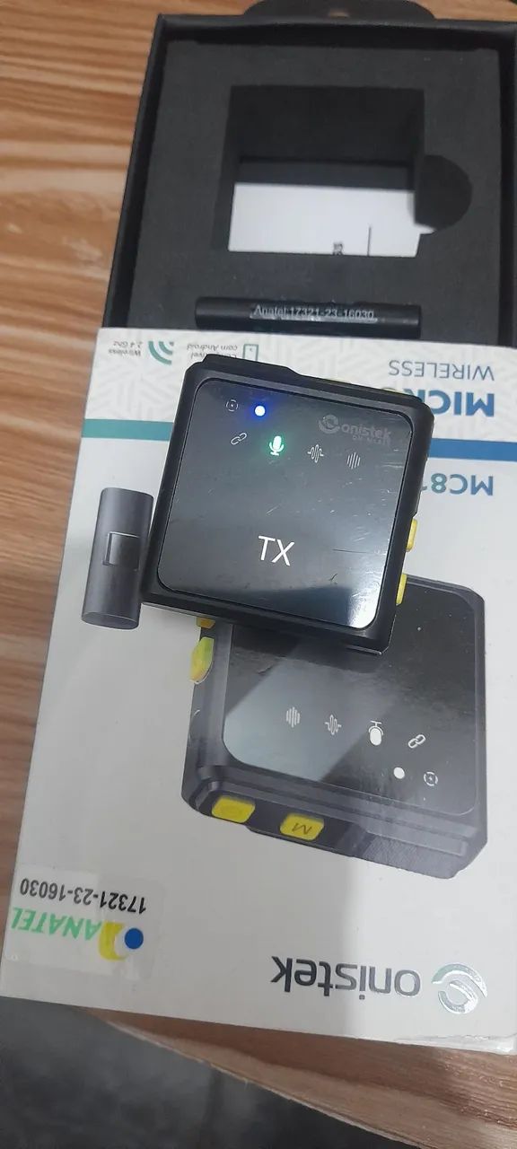 Microfone de lapela onistek novo Nunca usado .