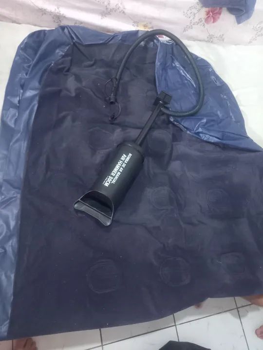 Colchonete Inflável para Camping