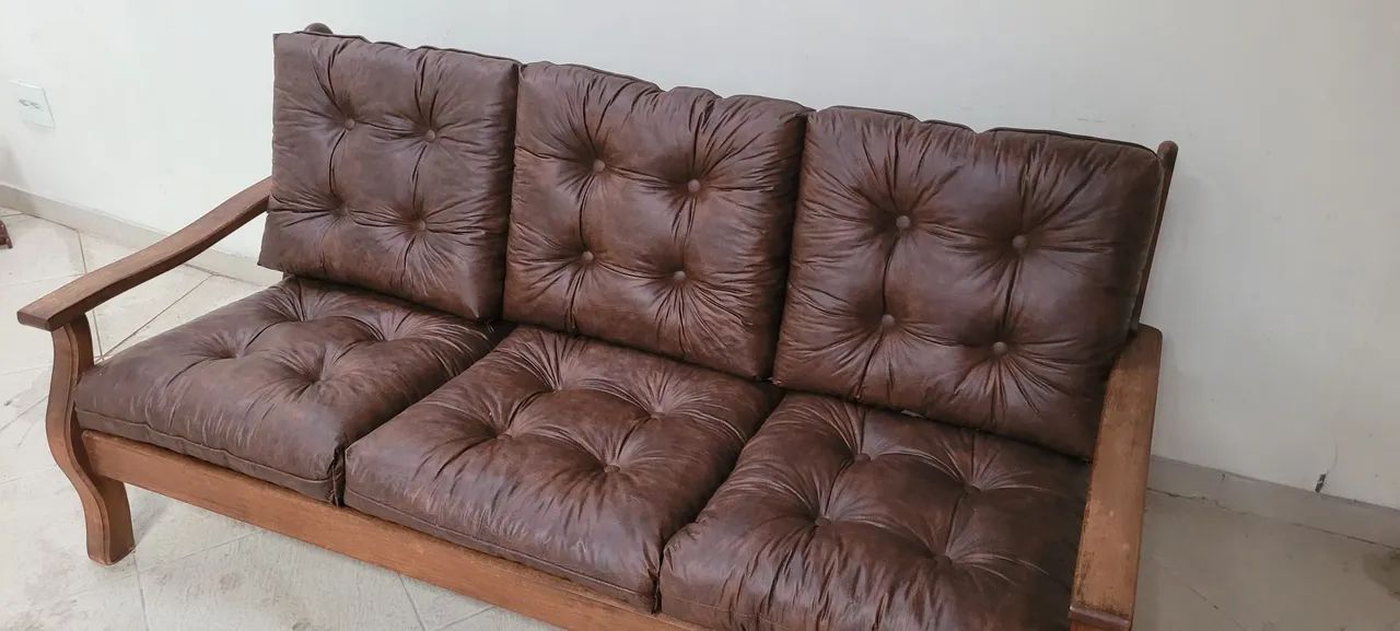 Sofá conjunto de Couro Vintage 3/2 Lugares - Foto 2