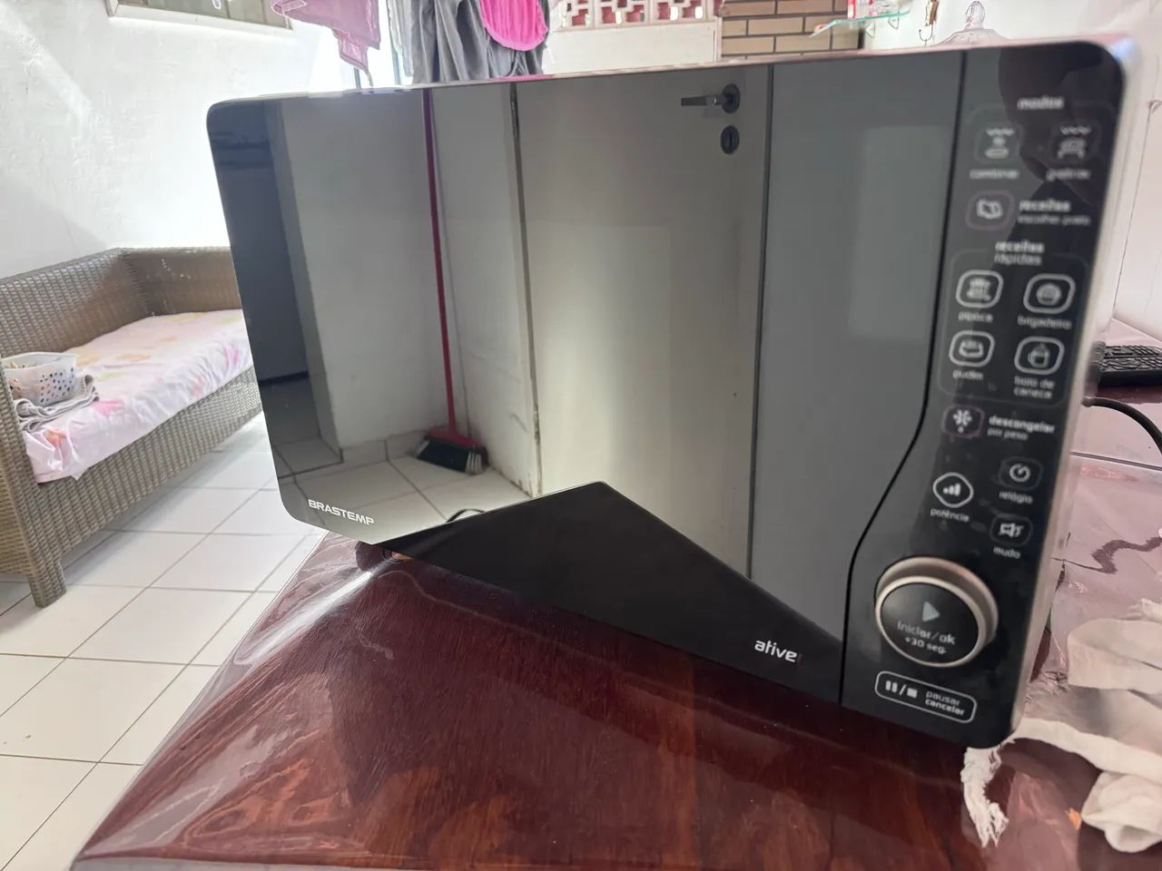 Microondas Brastemp 23 L - Foto 5