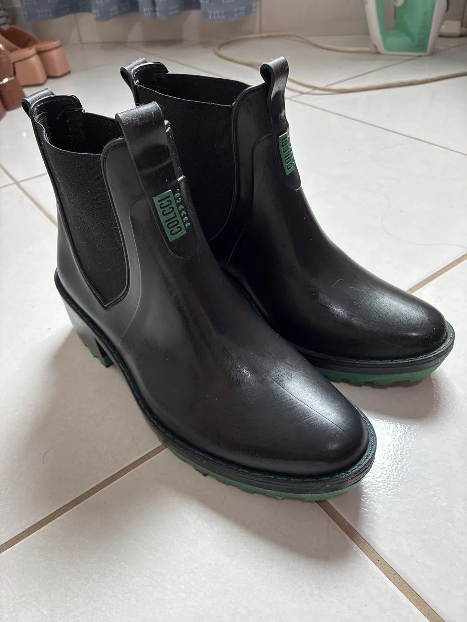 Botas tamanho 36 - Foto 3