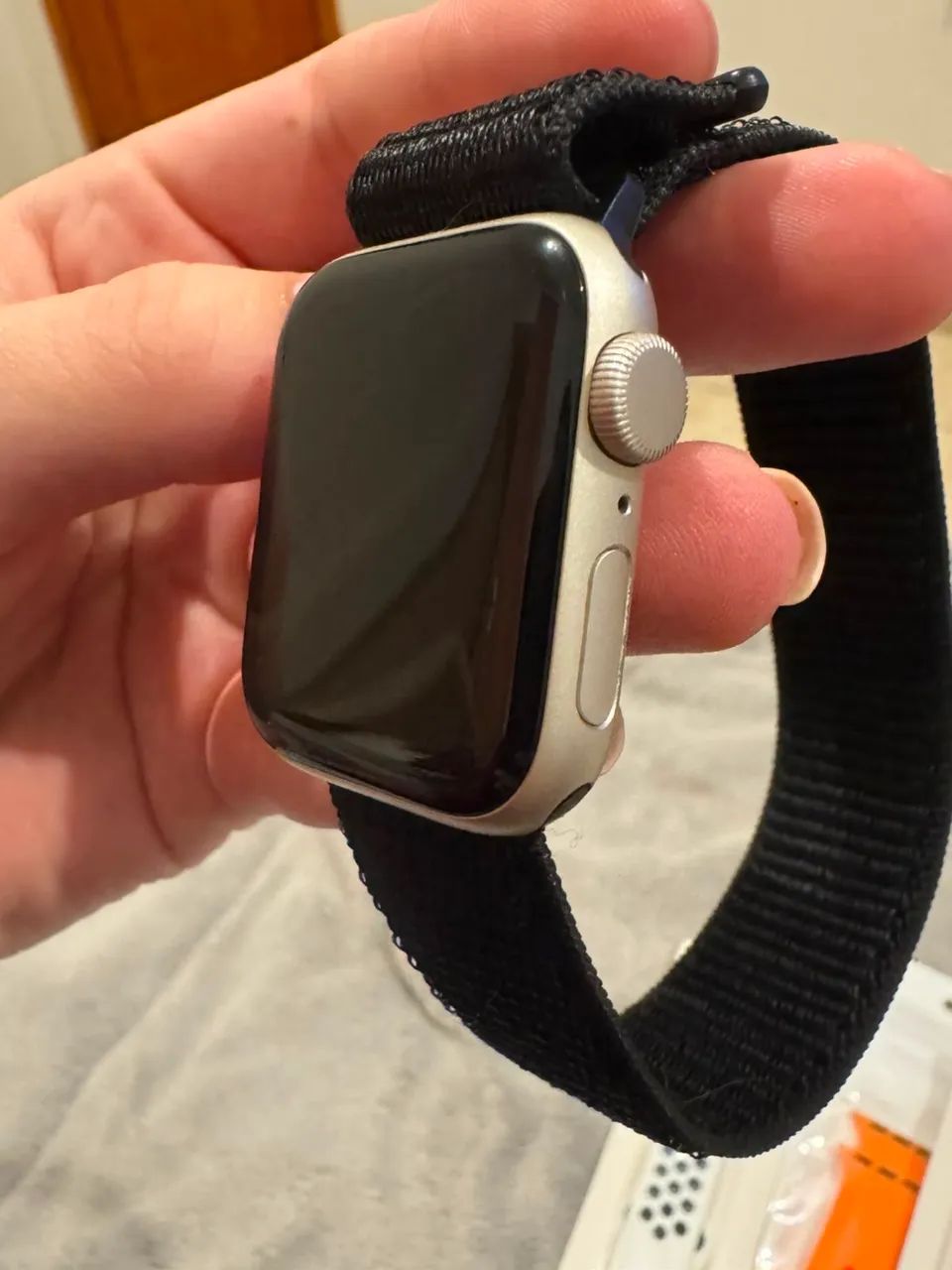 Vende-se Apple Watch SE (2º geração) 40mm