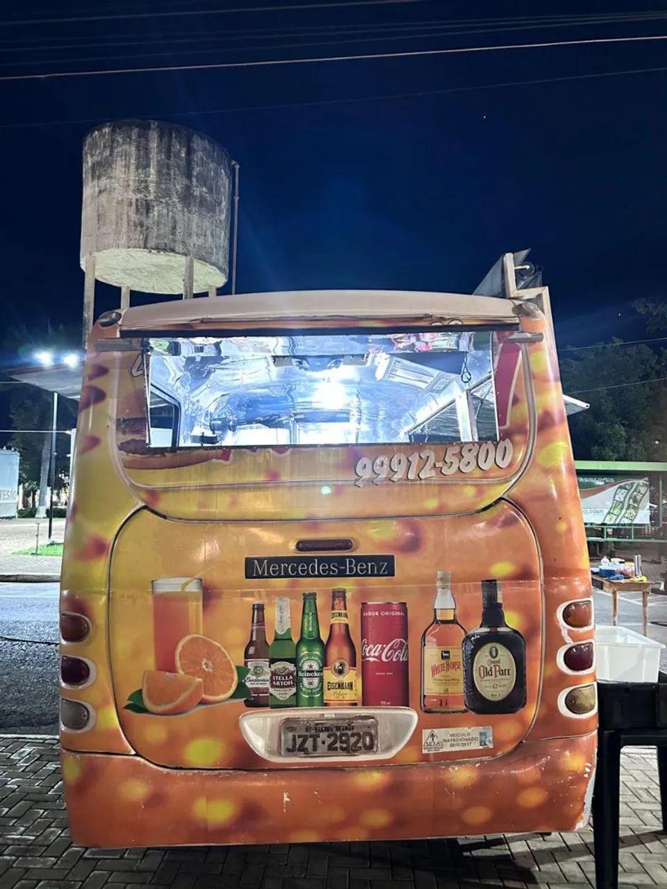 Micro ônibus equipado para fazer lanches e porções. - Foto 4