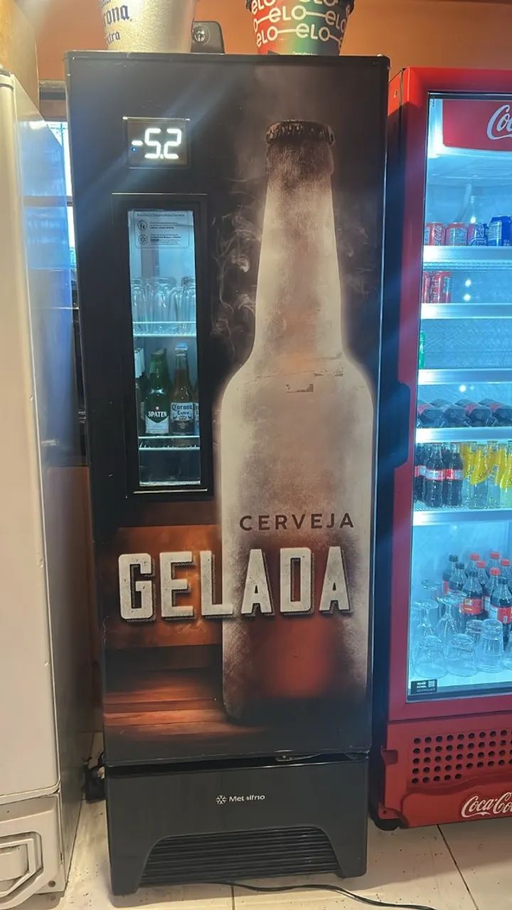 Cervejeira vertical FUNCIONANDO PERFEITAMENTE