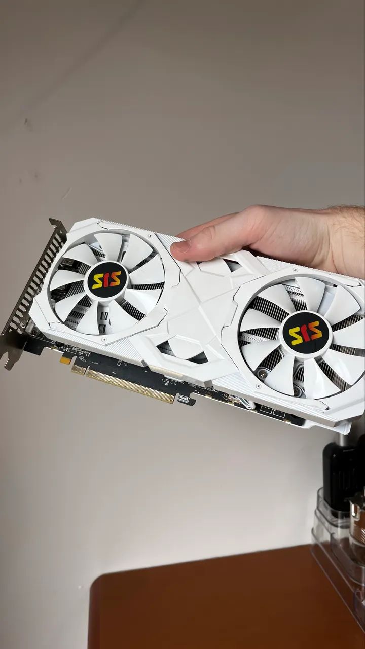 RX580 2048 SP 8GB com defeito - Foto 2