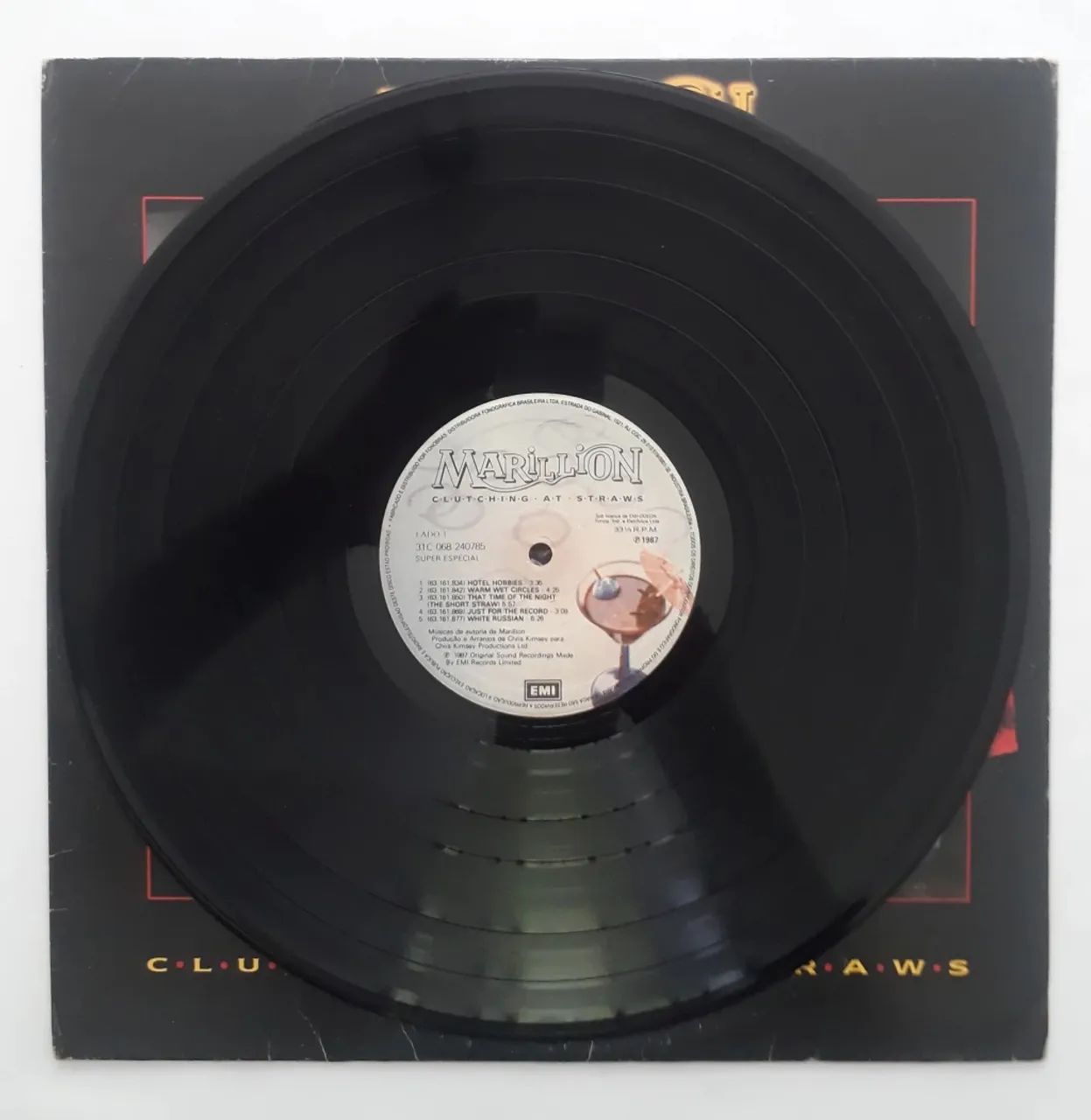 Vinil Marillion Clutching At Straws  - Foto 2