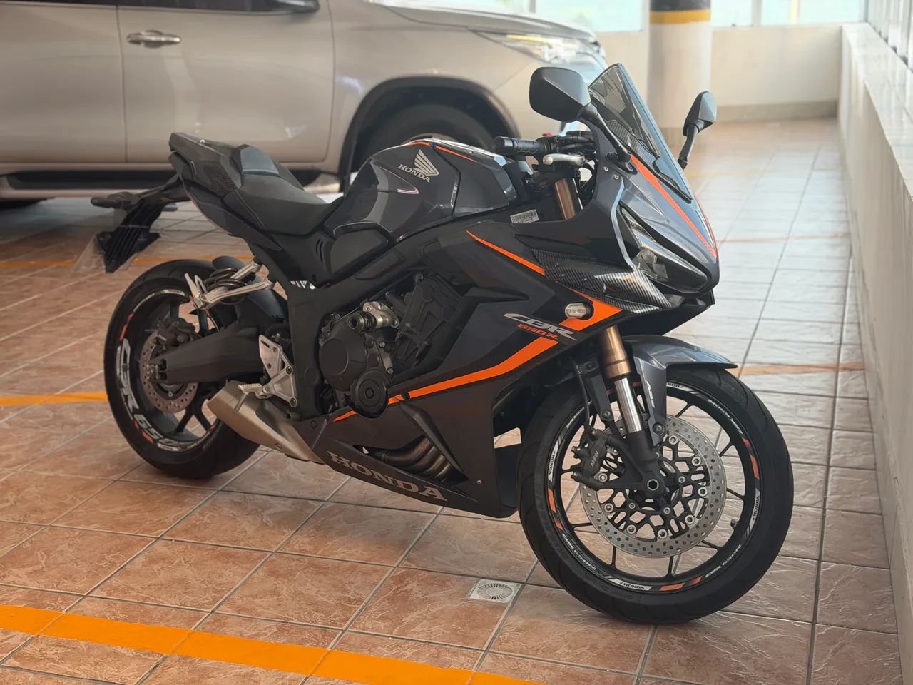 CBR 650R 