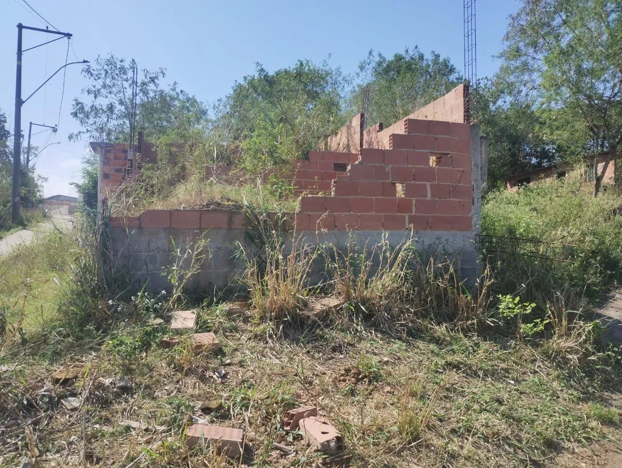 Vendo um terreno - Foto 4