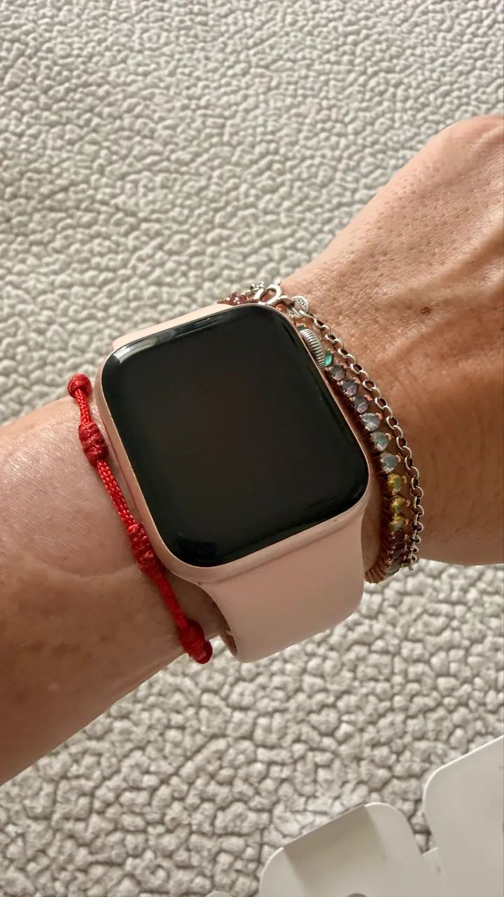Apple Watch Series 4 à venda
