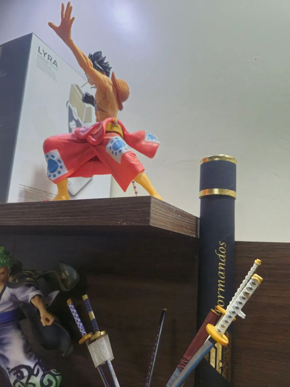 100,00 cada  Luffy Zoro Action Figure (preço *Unidade) - Foto 4