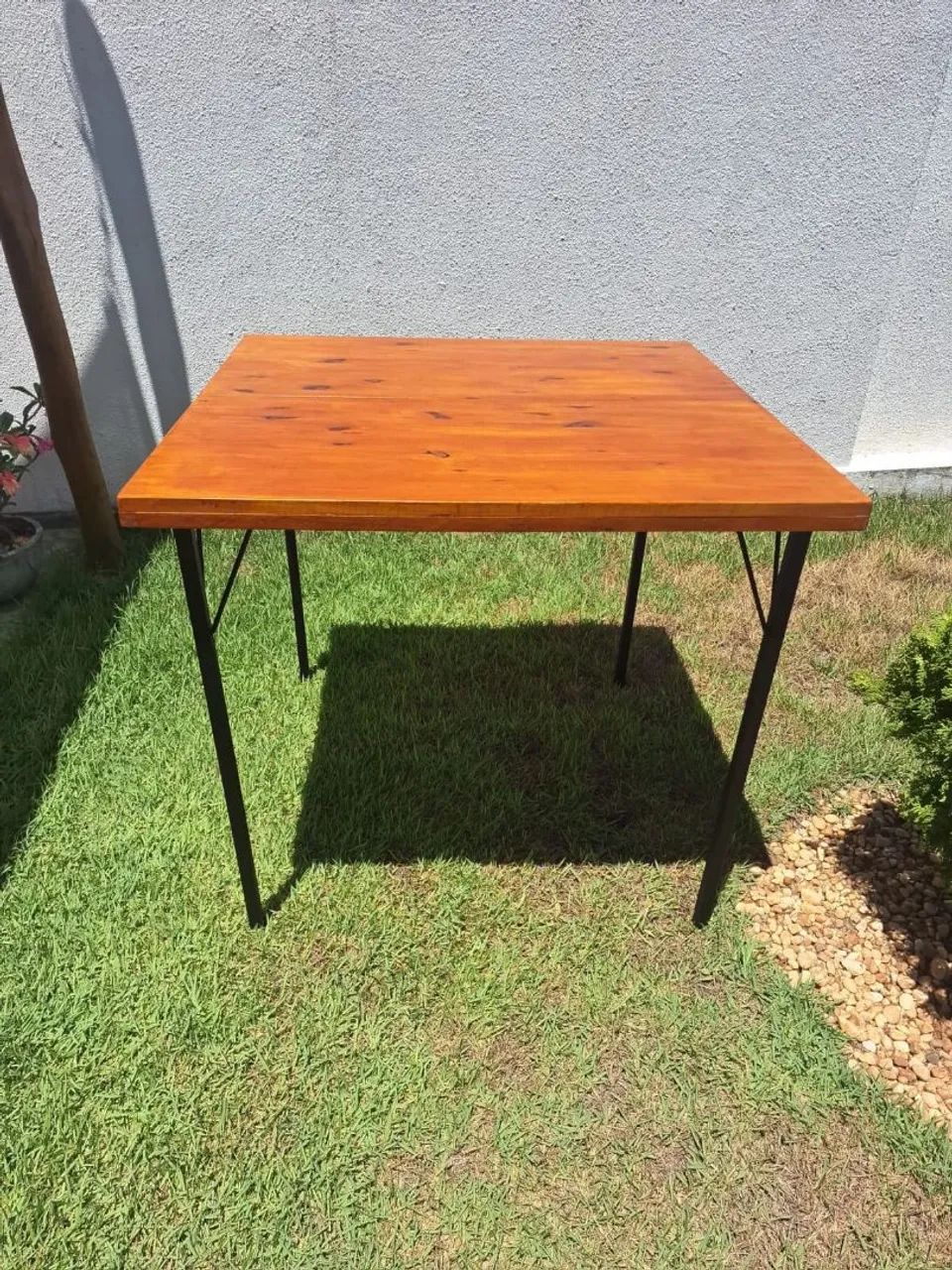 Mesa de Madeira 90x90cm - Nova - Foto 4