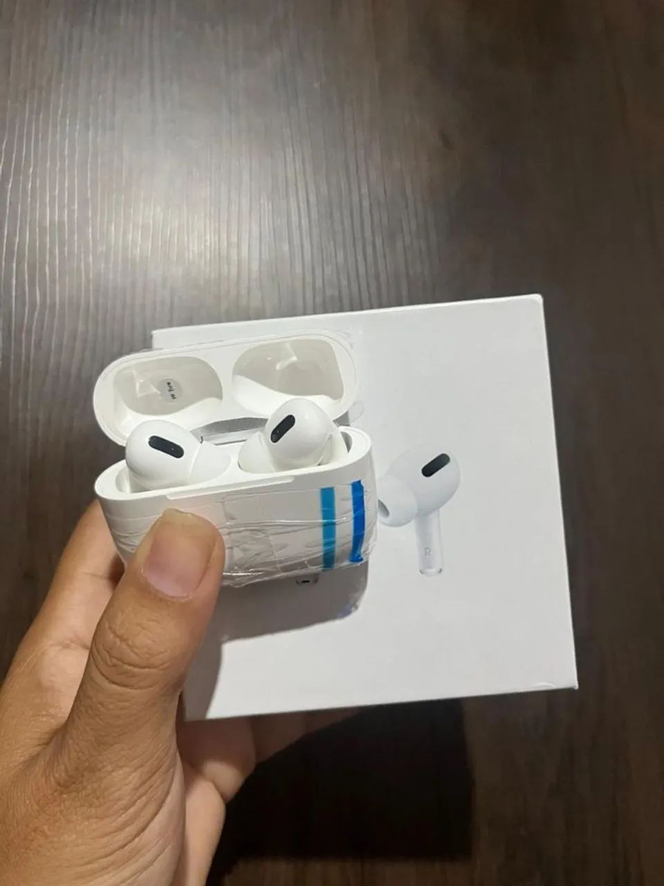 Fone bluetooth R$50,00 Tws básico 