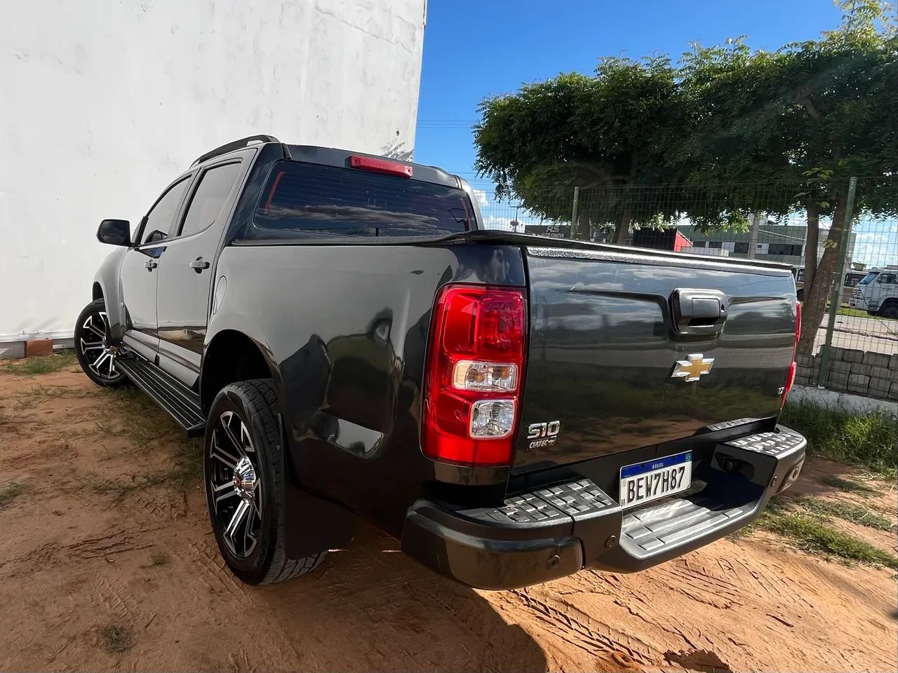 Chevrolet S10 Pick-up LT 2.5 Flex 4X4 CD Aut. 2018 - Foto 3