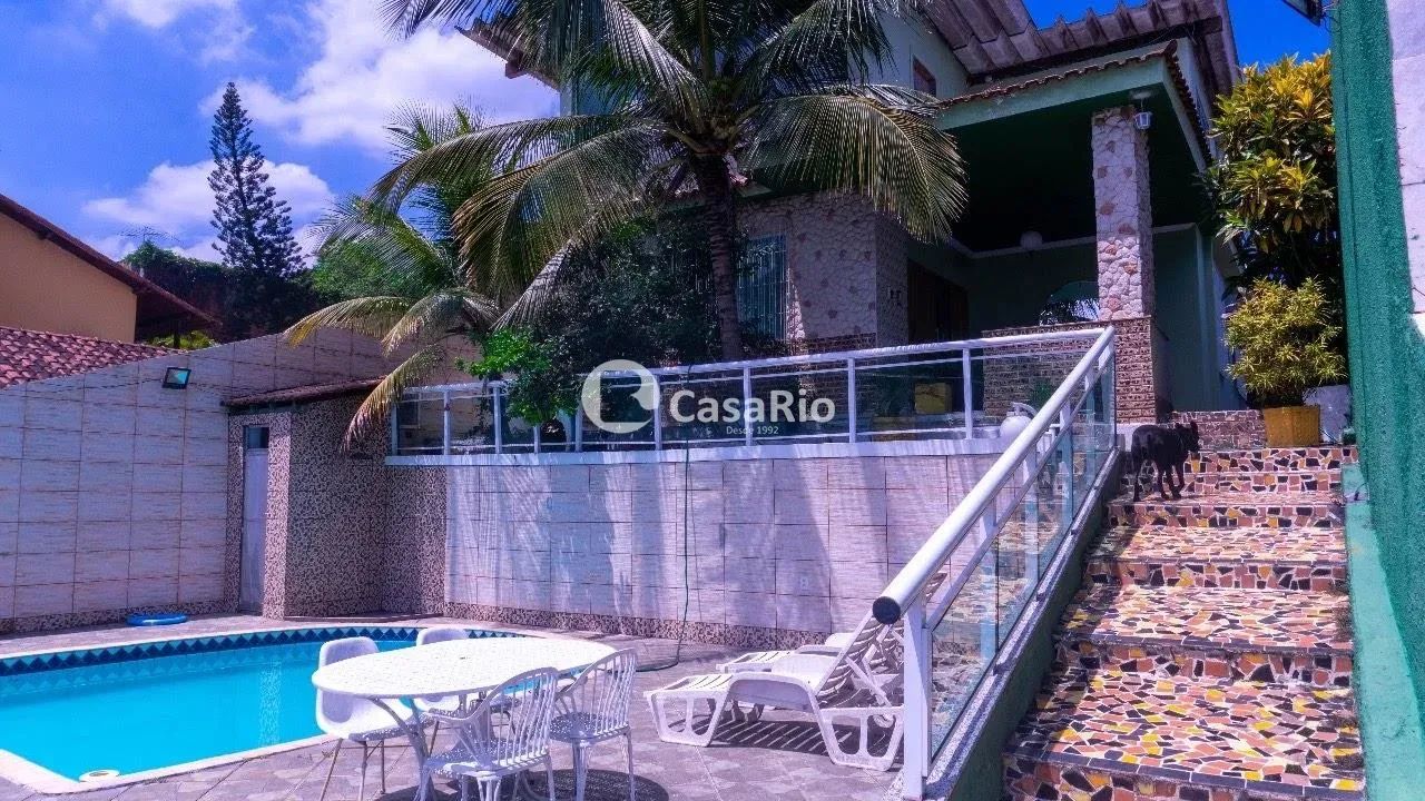 Pechincha | Casa 5 quartos, sendo 1 suite