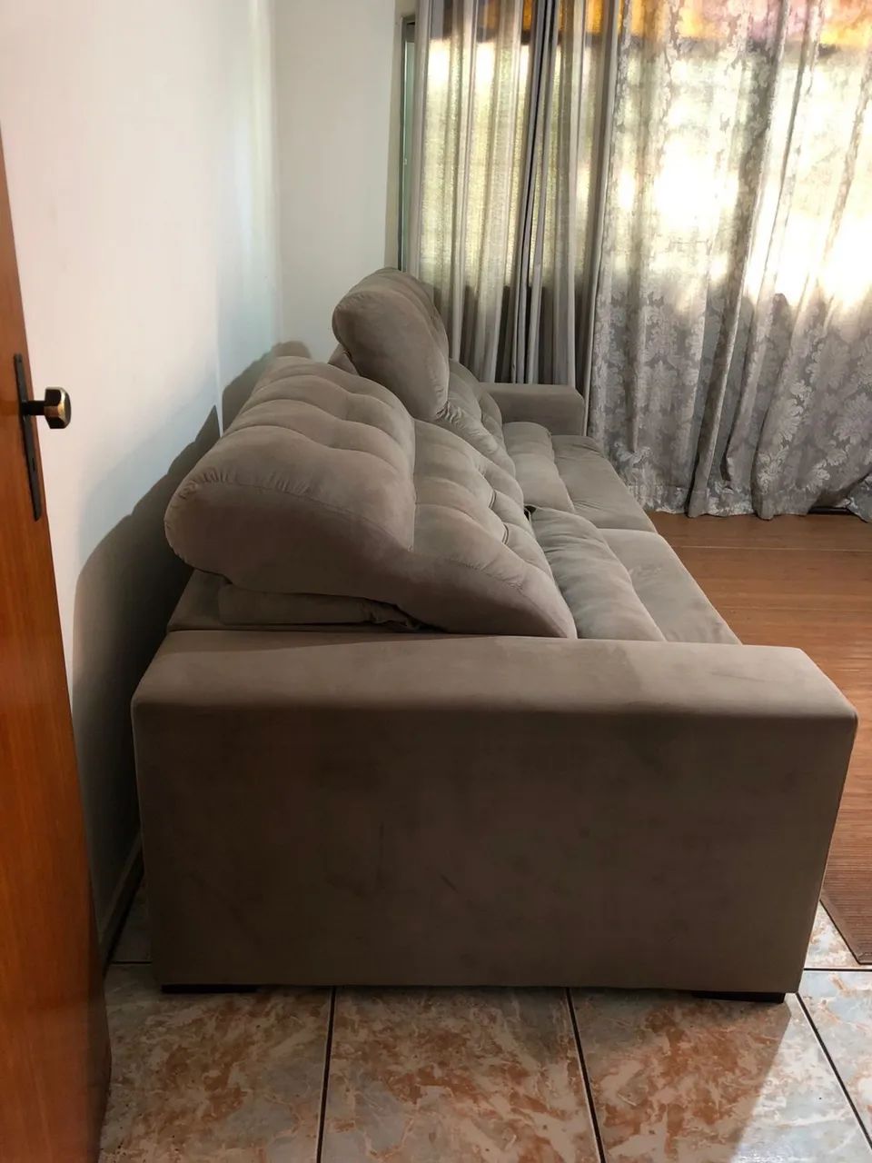 Sofa 432959115861708801