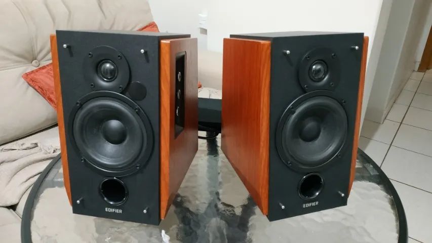 Caixas de Som Edifier R1700 BT