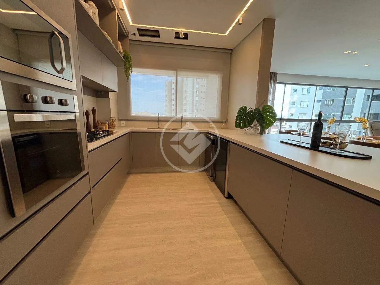 APARTAMENTO DE 199 M² COM 4 QUARTOS NO BAIRRO VILA DA SERRA - Foto 4