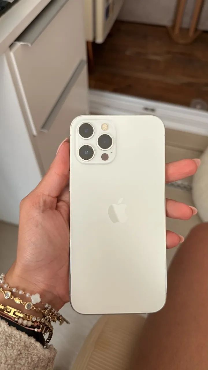 iPhone 12 Pro Max 128GB Silver - Caixa Original, Muito Conservado