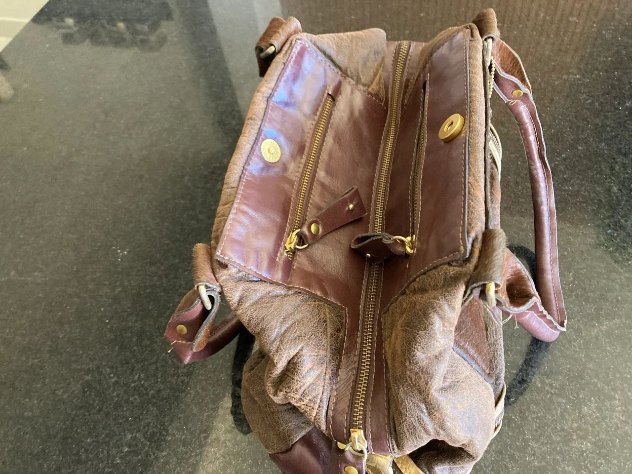 Bolsa de ombro Flávia Moraes- Couro Liso & Pelo  - Foto 4