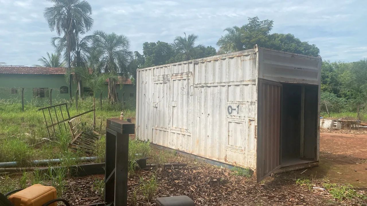 Container de 6 metros 