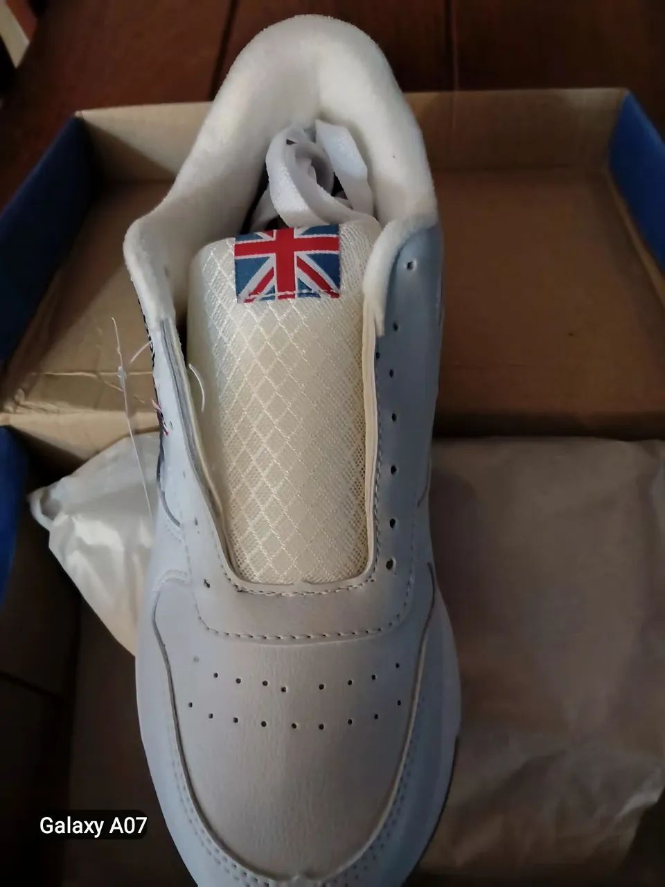 Tênis Reebok novo número 40 - Foto 4