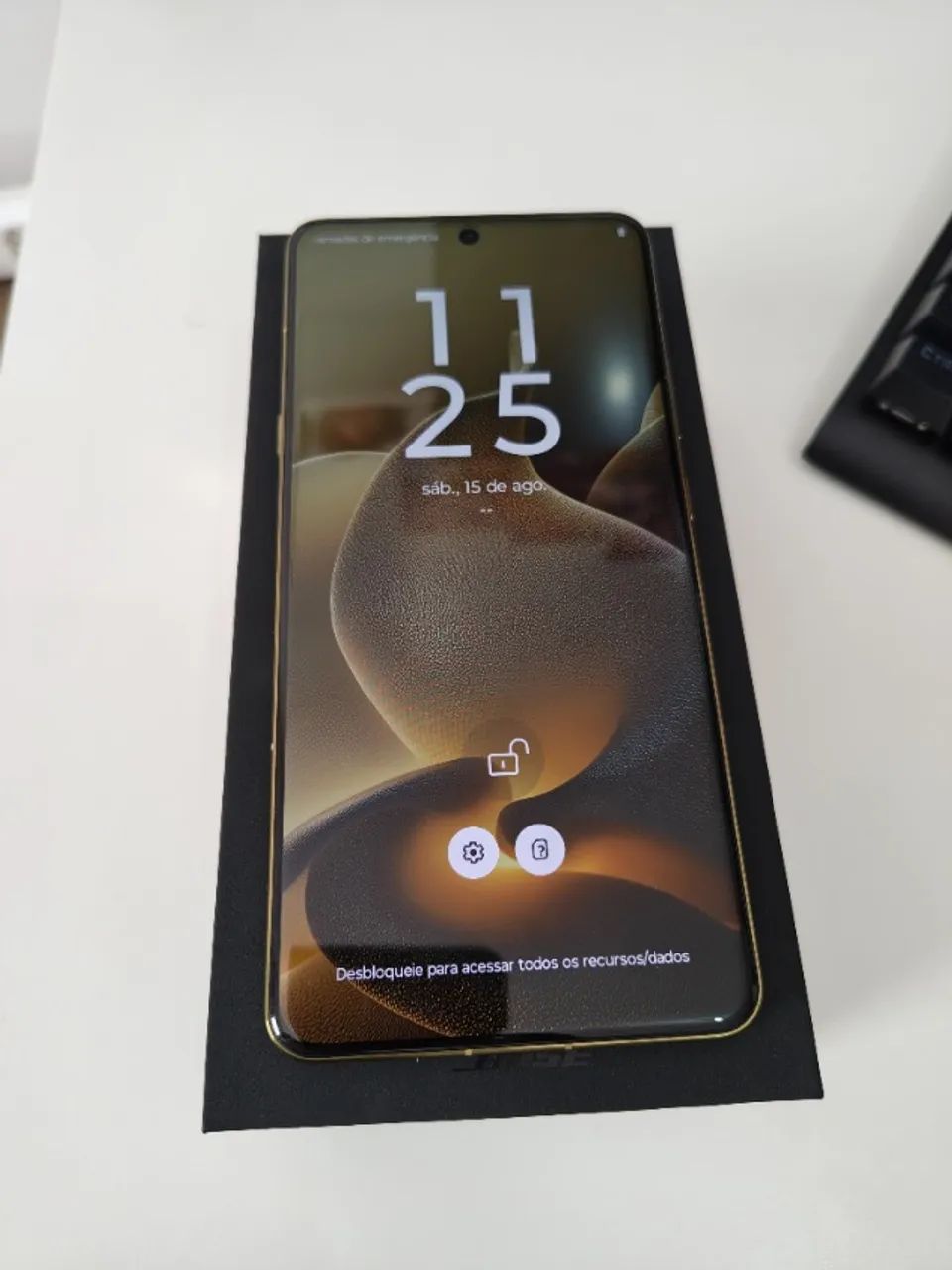 Smartphone Motorola Signature 512GB - Foto 2