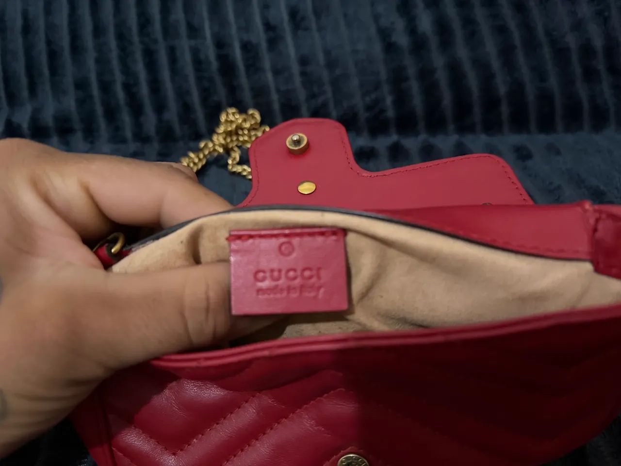 Gucci GG Marmont Super Mini Matelassé em couro  - Foto 3