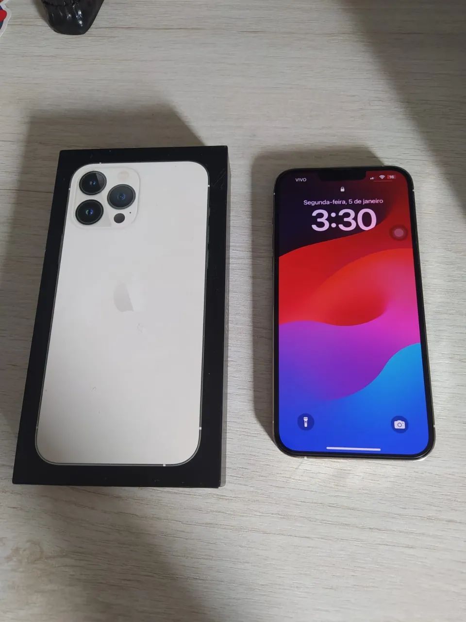 iPhone 13 Pro Max 256GB Silver - Celulares e Smartphones - Vila