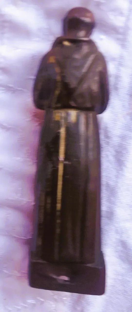 Antiga Escultura produzida Bronze francês cinzelado, representando S. Francisco de Assis * - Foto 4