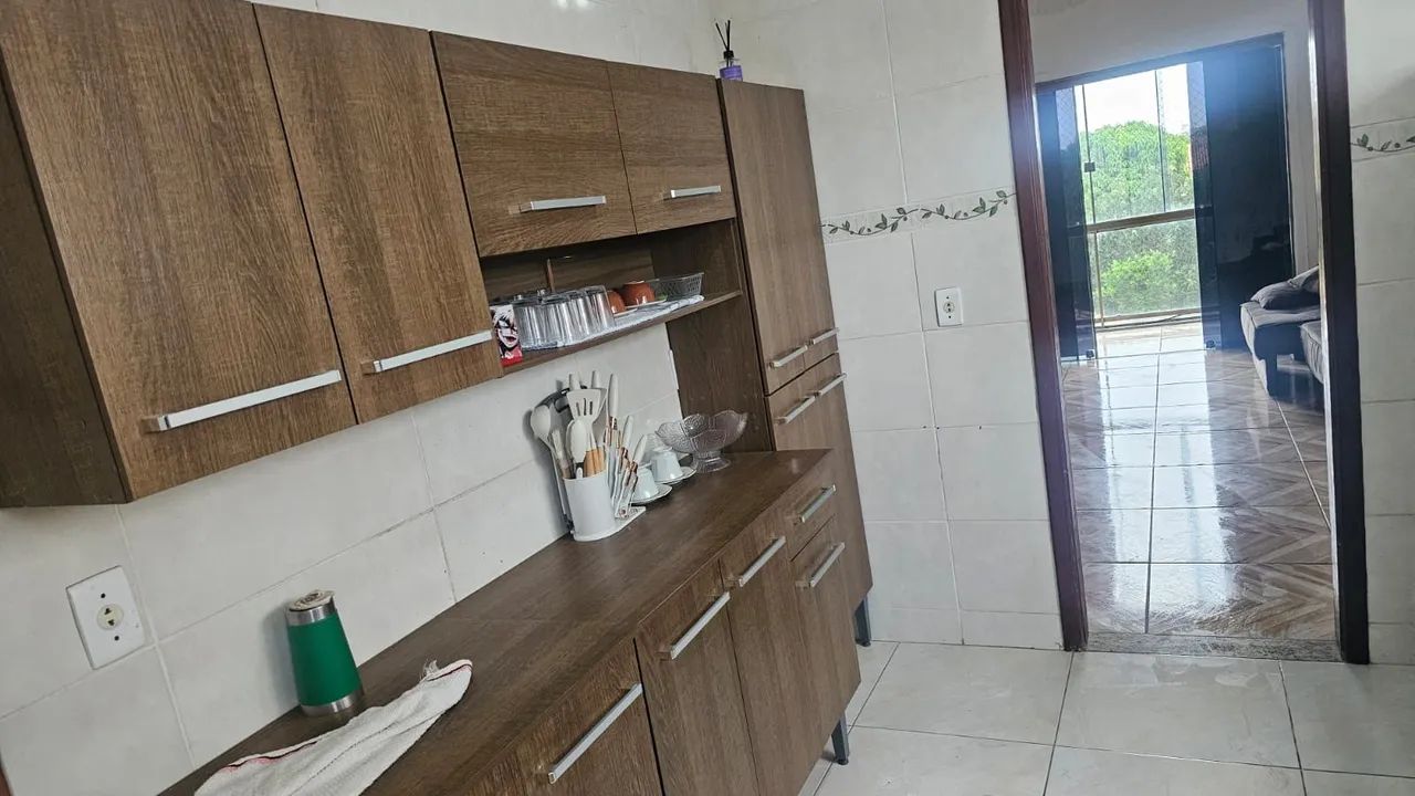 Alugo apartamento mobiliado com três quartos - Foto 4