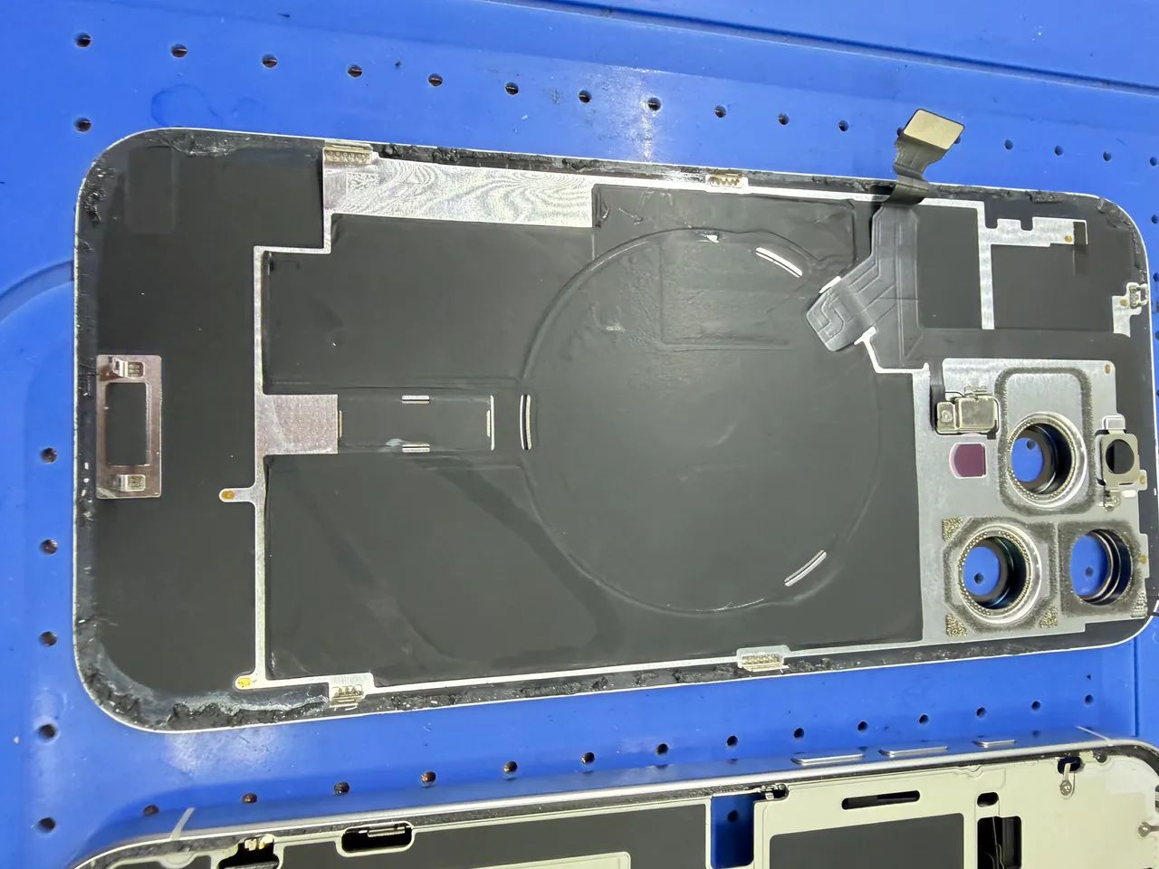 Carcaça do iPhone 16 Pró Max Natural TITÂNIO ORIGINAL!!! - Foto 3