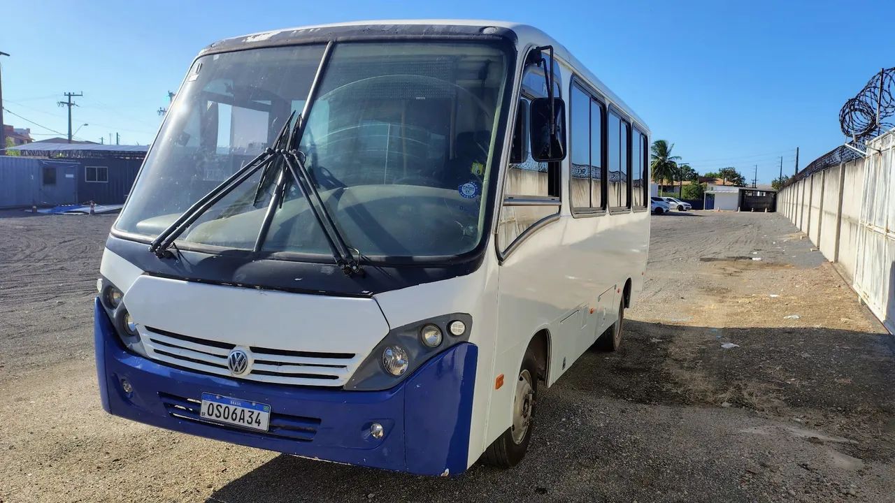 Micro ônibus Comil  VW 8.160 (2013) - 24 + 1 Lugares