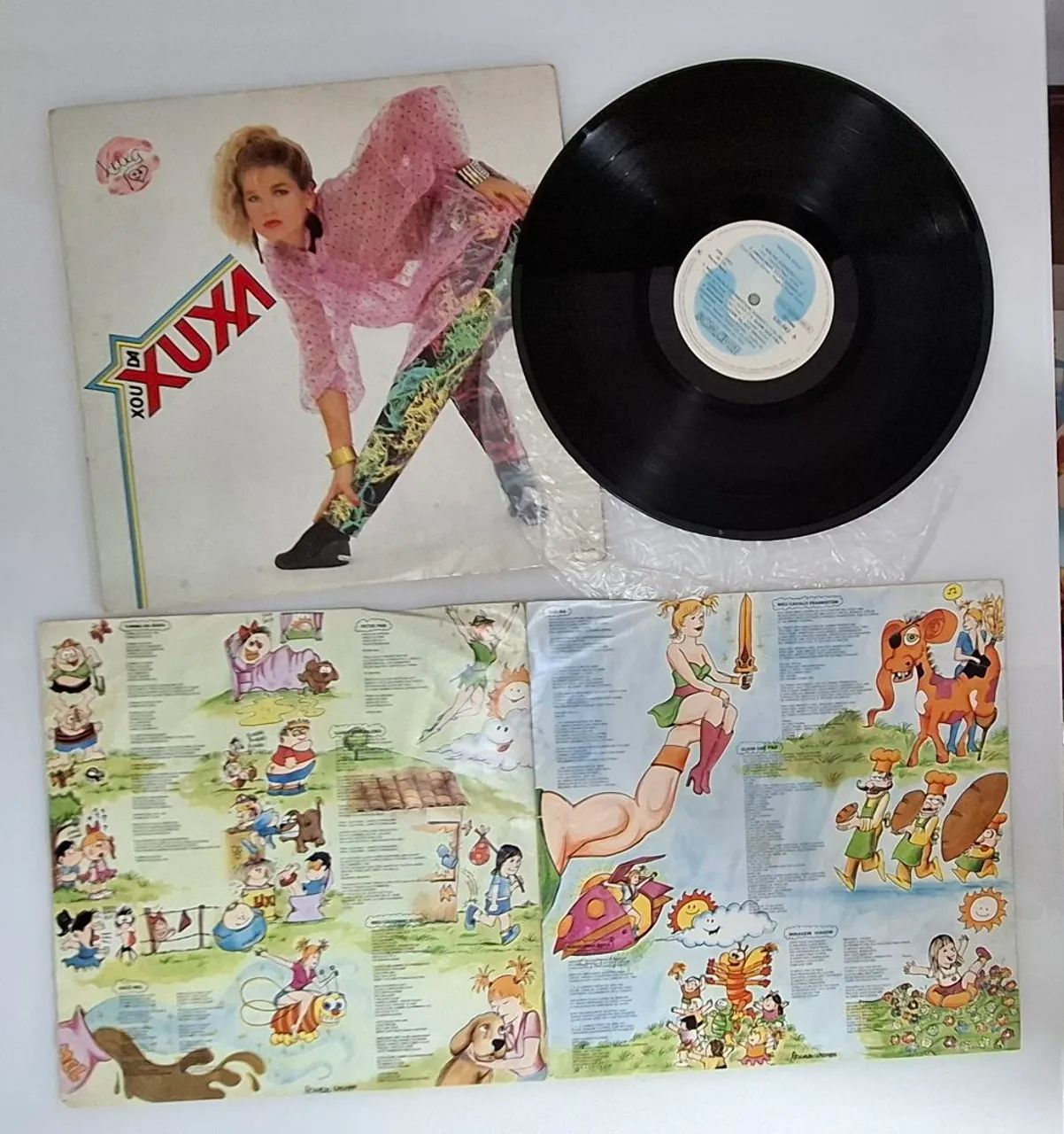 Disco de vinil  - LPs da XUXA - Foto 3