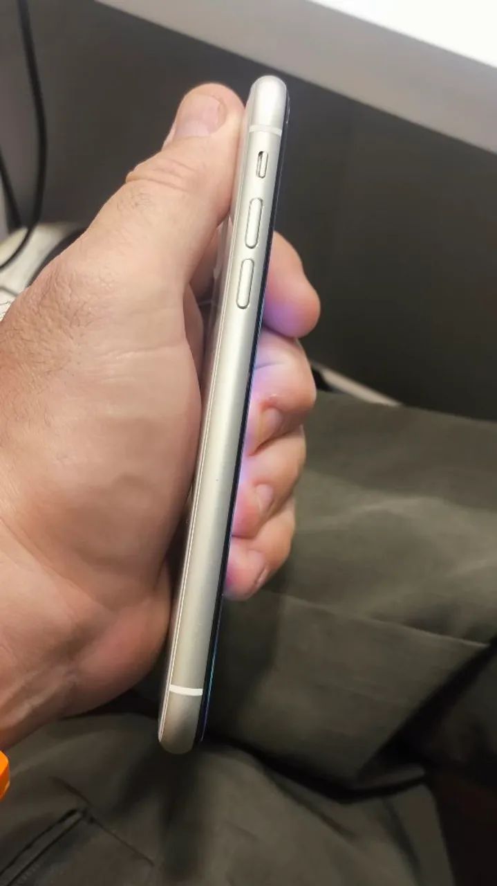 IPhone 11 Branco 128g - Foto 4