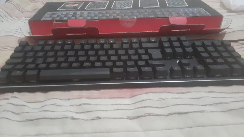 Teclado Gamer 100% Mecanico Anti Ghost