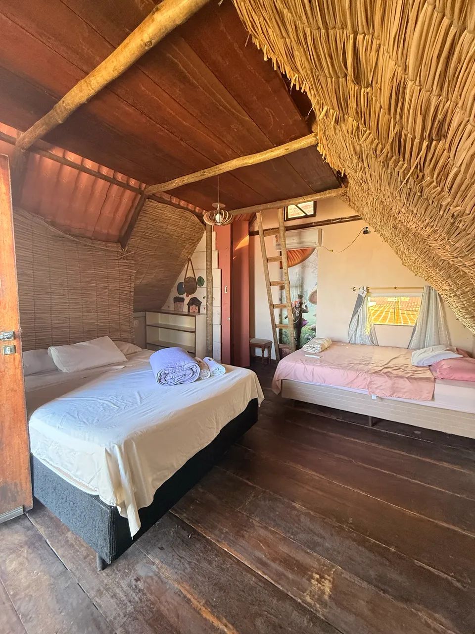 Casas e Terrenos pé na área  - Foto 4