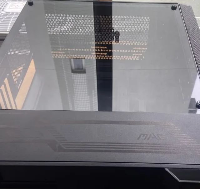 Gabinete MSI MAG Forge 112R ARGB - Impecável - Foto 4
