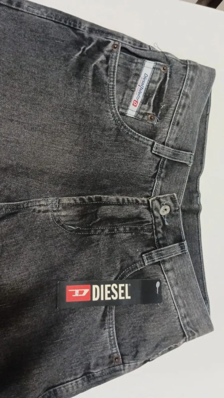 Calça diesel n. 40 preta wpp:43. *
