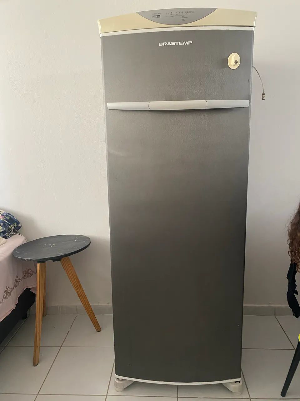 Freezer/refrigerador vertical  - Foto 2