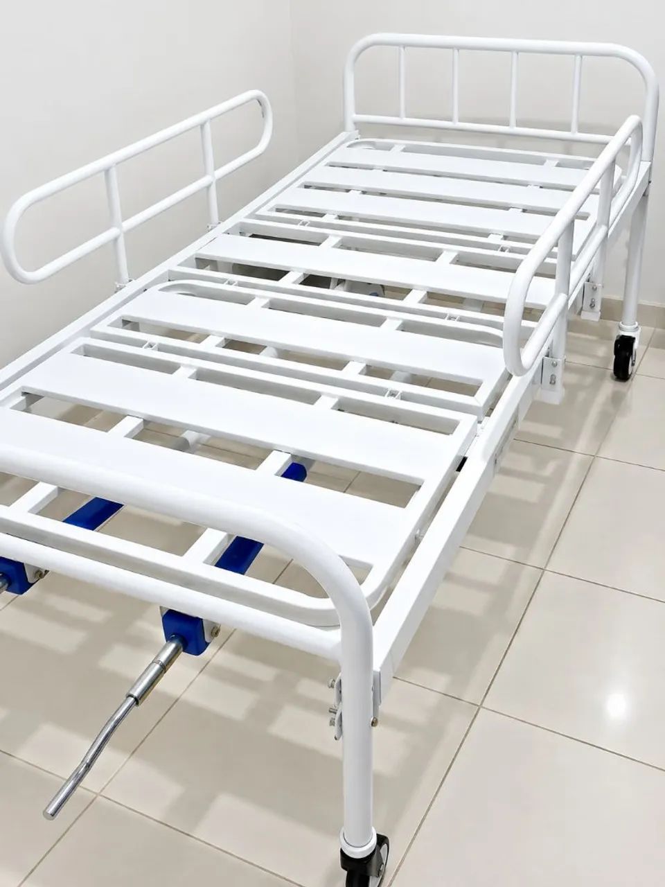 Cama hospitalar sem colchão 