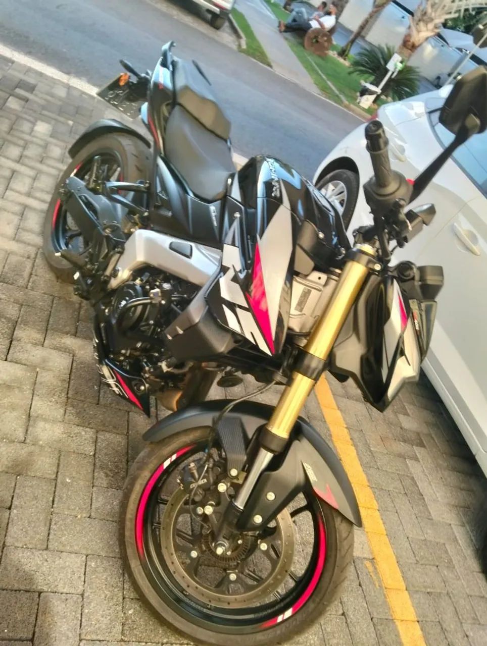 Dominar NS400z. - Foto 5