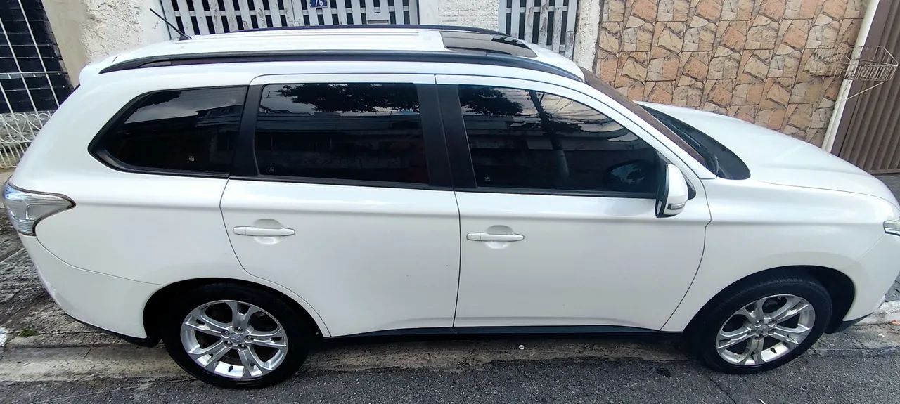 Mitsubishi Outlander 2.0 16V 160CV AUT. 2015
