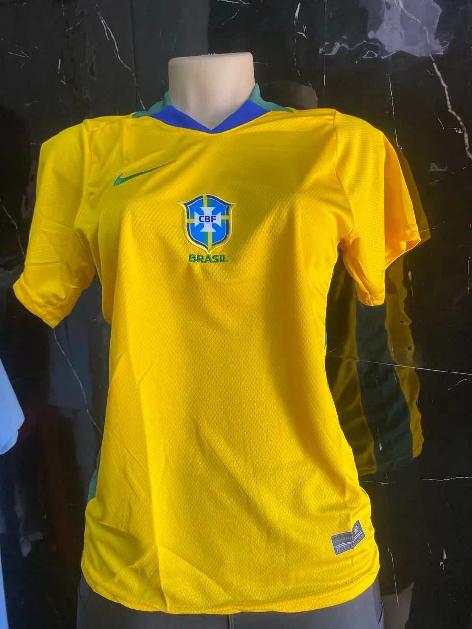 Camisa feminina do Brasil 