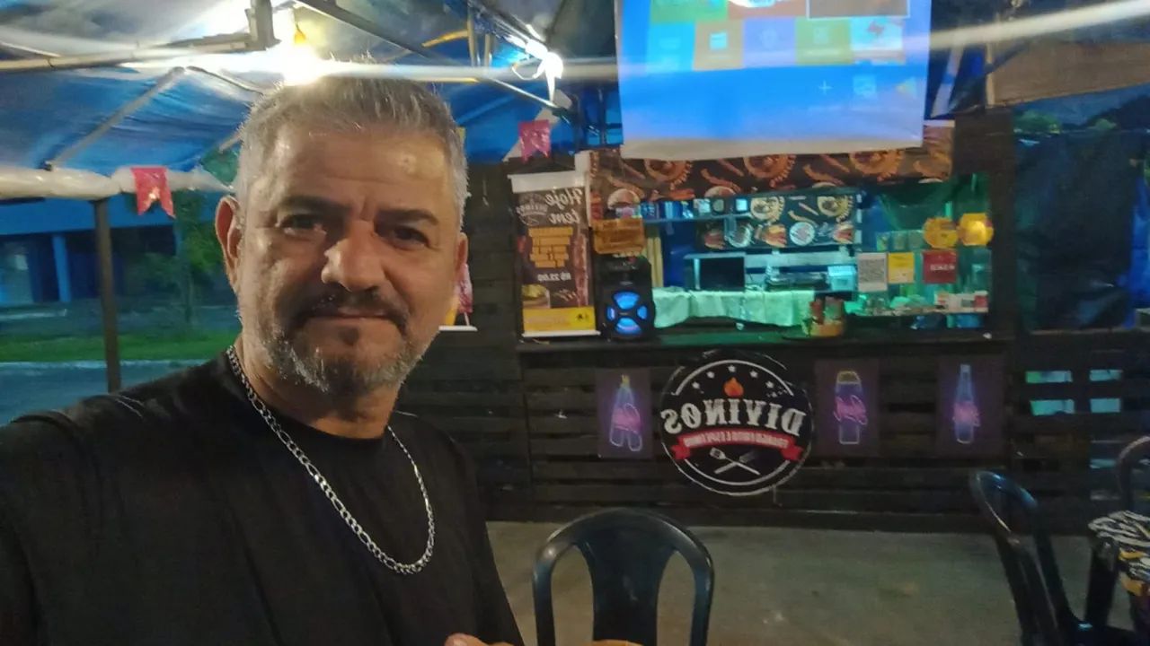 ALUGO QUIOSQUE DE ESPETINHO E BAR, COM 5 MESAS, UMA GELADEIRA E CHURRASQUEIRA - Foto 2